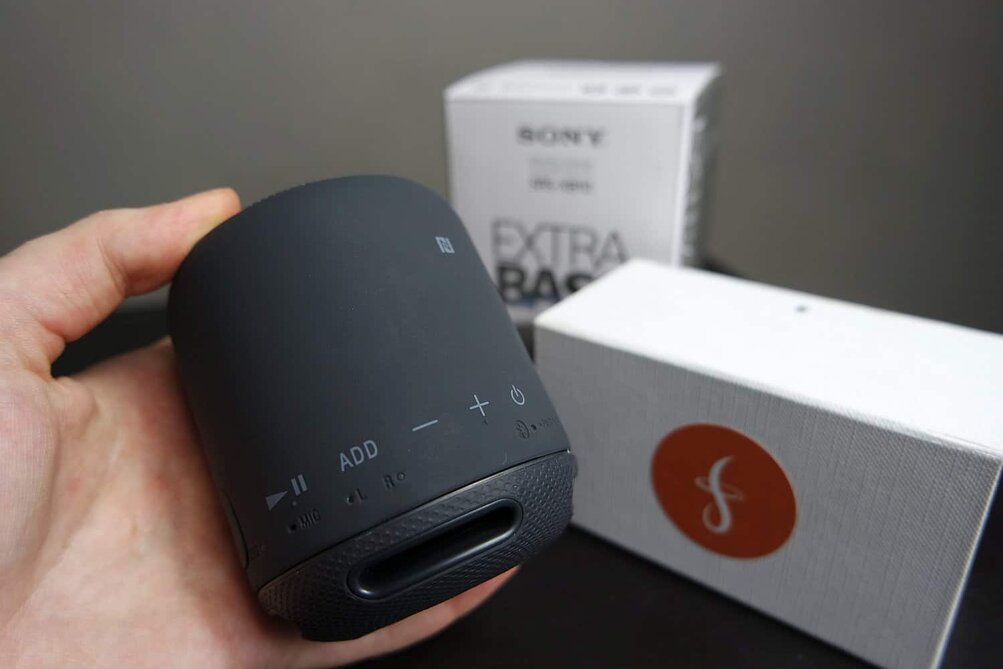 Sony top xb10 test